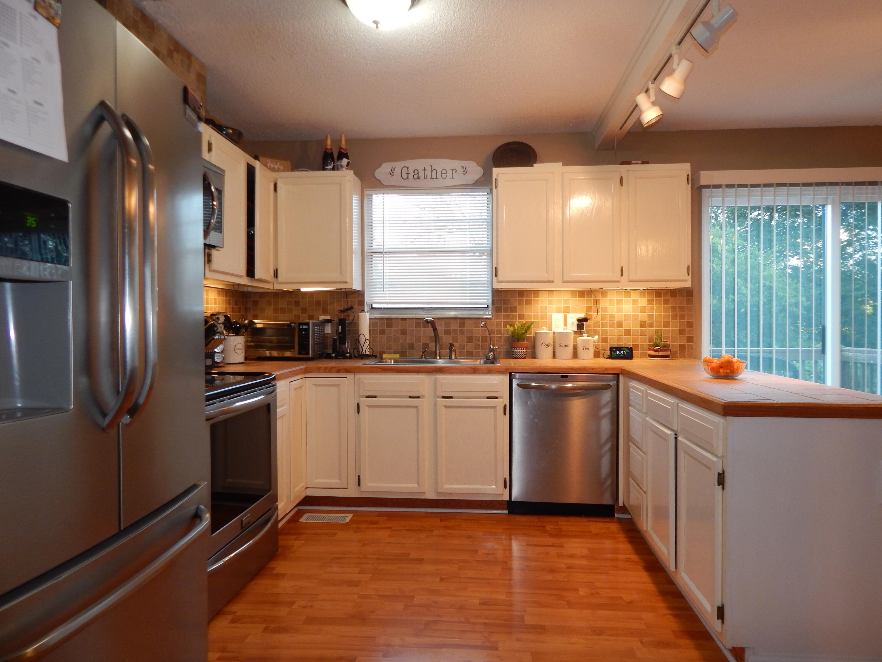 2134 Highland Road Maryville, TN 37801 - Photo 6 of 20 DSCN7882