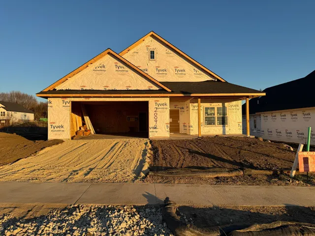 $598,900 | 20092 Globe Drive, Lakeville, MN 55044