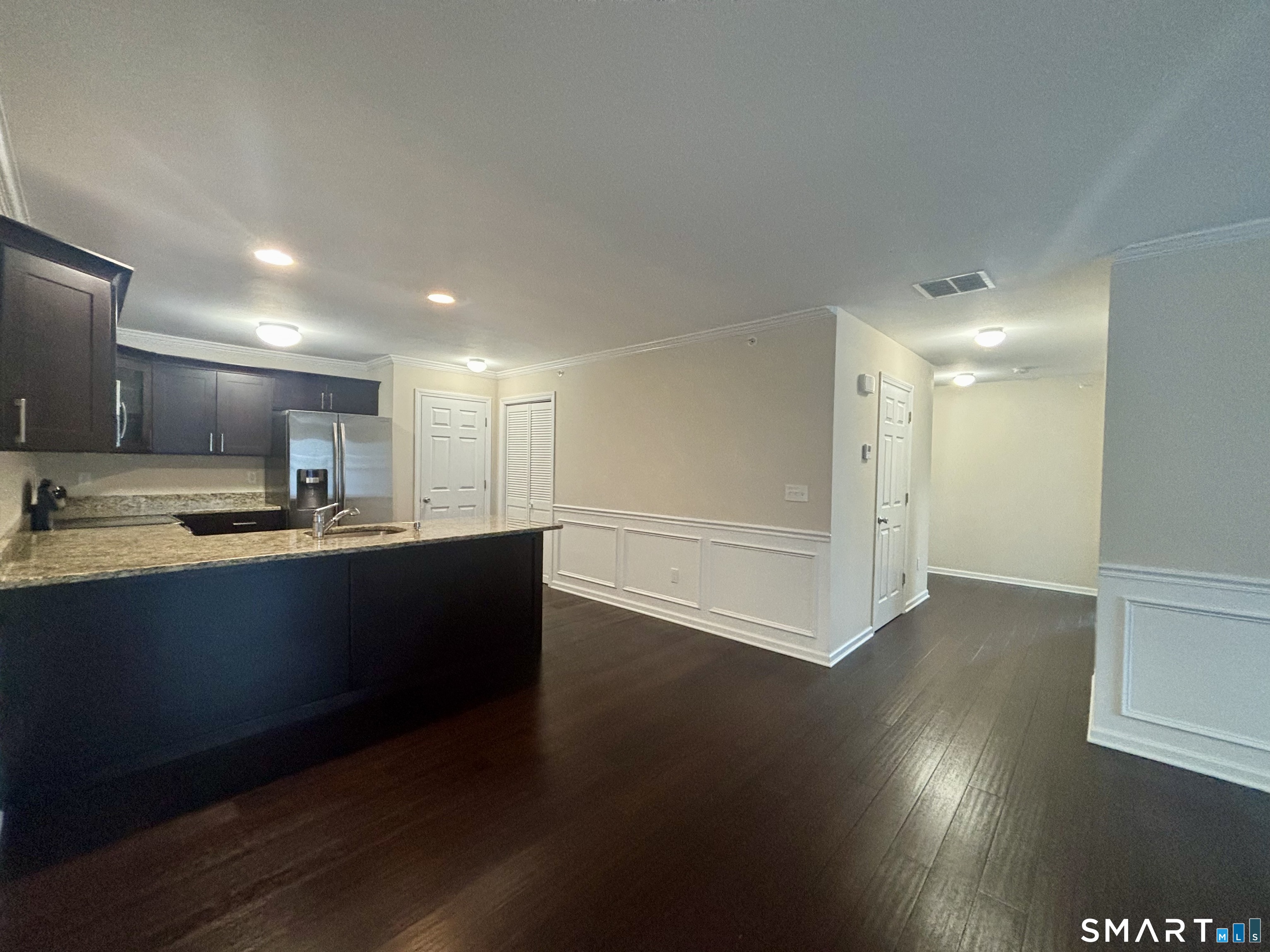 130 Meridian Street, Unit 309 Groton, CT 06340 - Photo 6 of 32