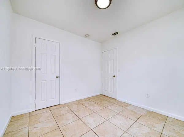 $2,400 | 1887 Northwest 48th Street, Unit 1887, Miami, FL 33142