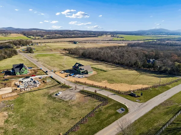 $1,981,000 | 8709 Iron Willow Pass, Eagleville, TN 37060