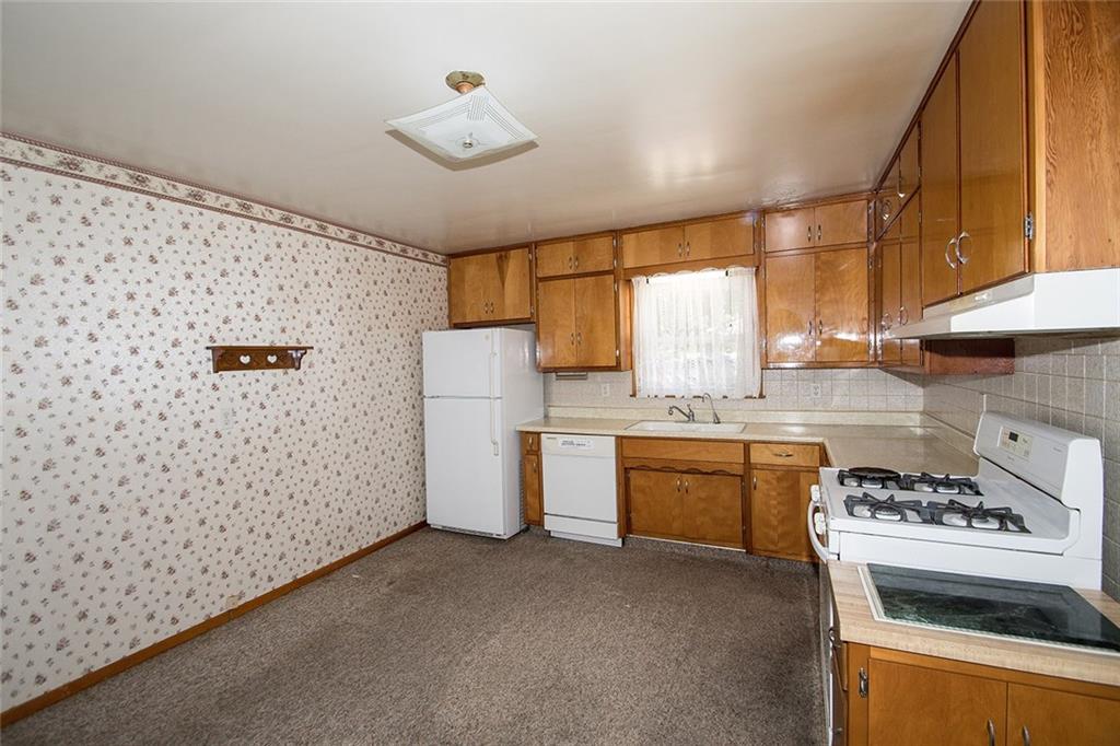 2508 Depauw Road Indianapolis, IN 46227 - Photo 12 of 39 Gallery Image 12