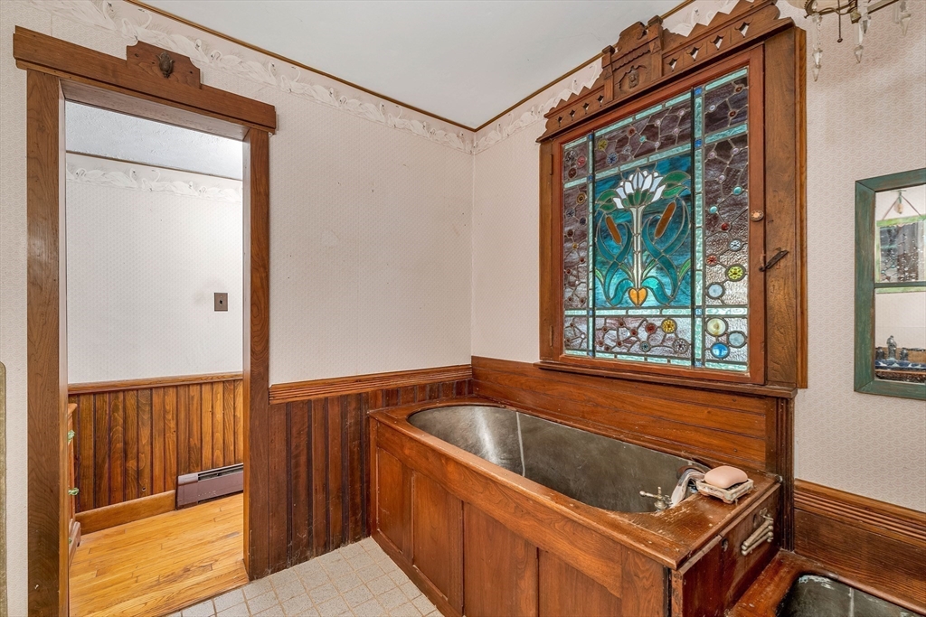8 Ferry Road Salisbury, MA 01952 - Photo 19 of 42 a kitchen that has a sink and a window