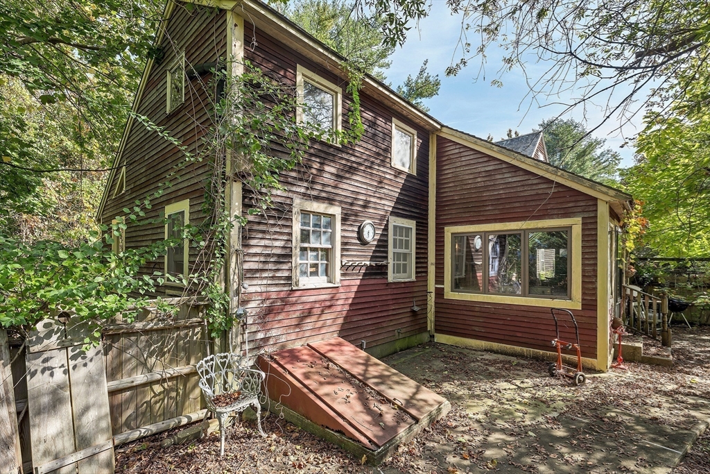 8 Ferry Road Salisbury, MA 01952 - Photo 21 of 42 a view of house with backyard