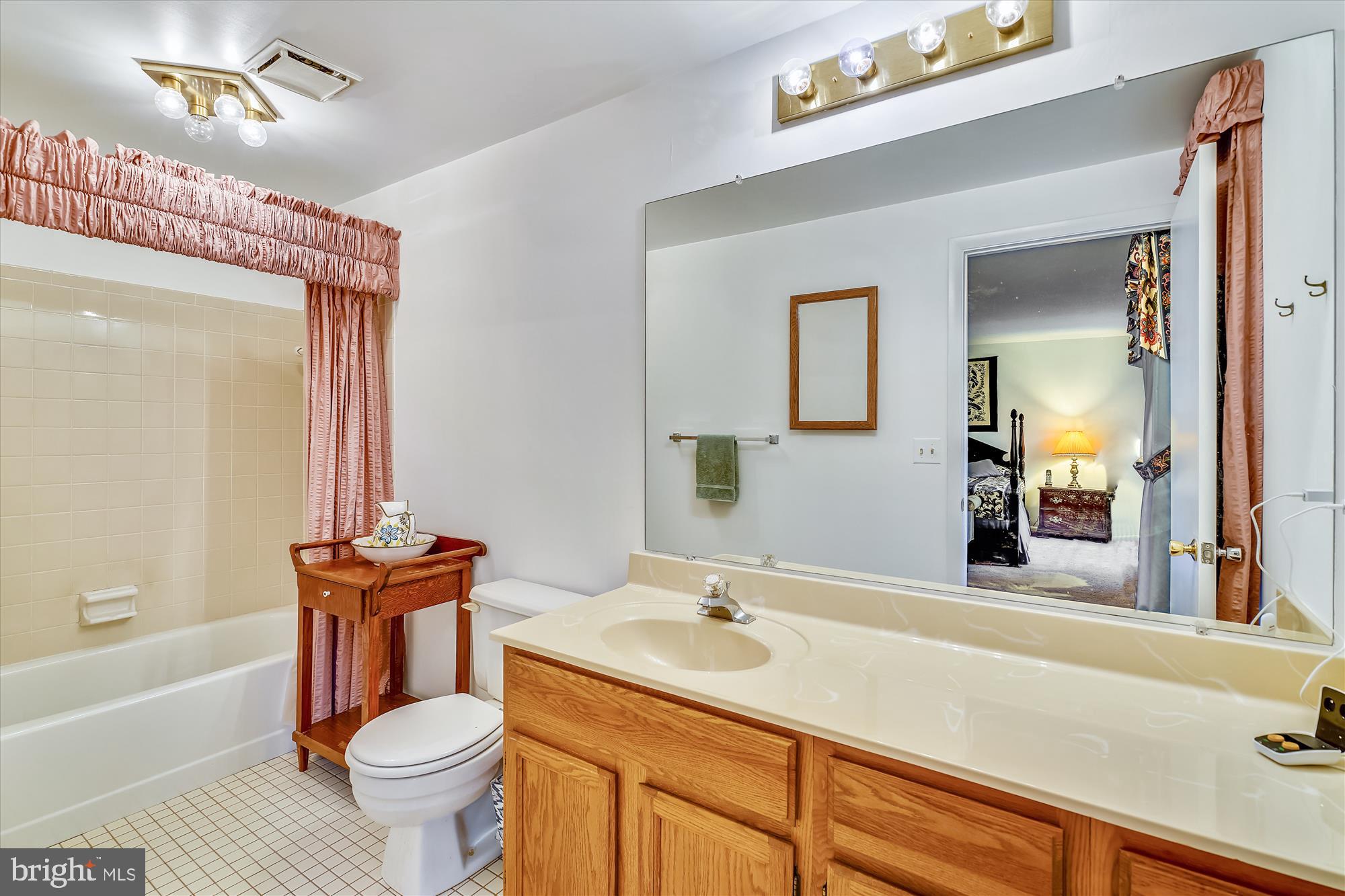 5487 Vantage Point Road, Unit 25 Columbia, MD 21044 - Photo 7 of 45 Gallery Image 7