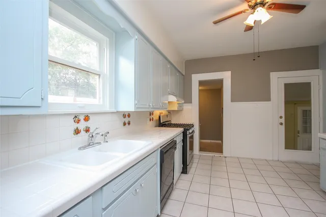 a view of livingroom with window