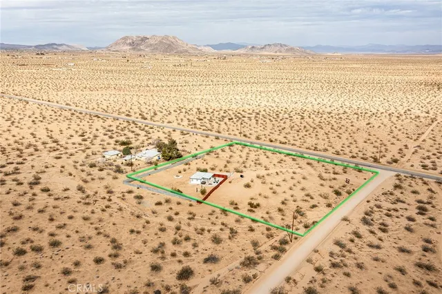 $299,000 | 877 Phillips Road, Landers, CA 92285