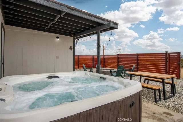 $299,000 | 877 Phillips Road, Landers, CA 92285