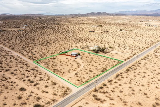 $299,000 | 877 Phillips Road, Landers, CA 92285