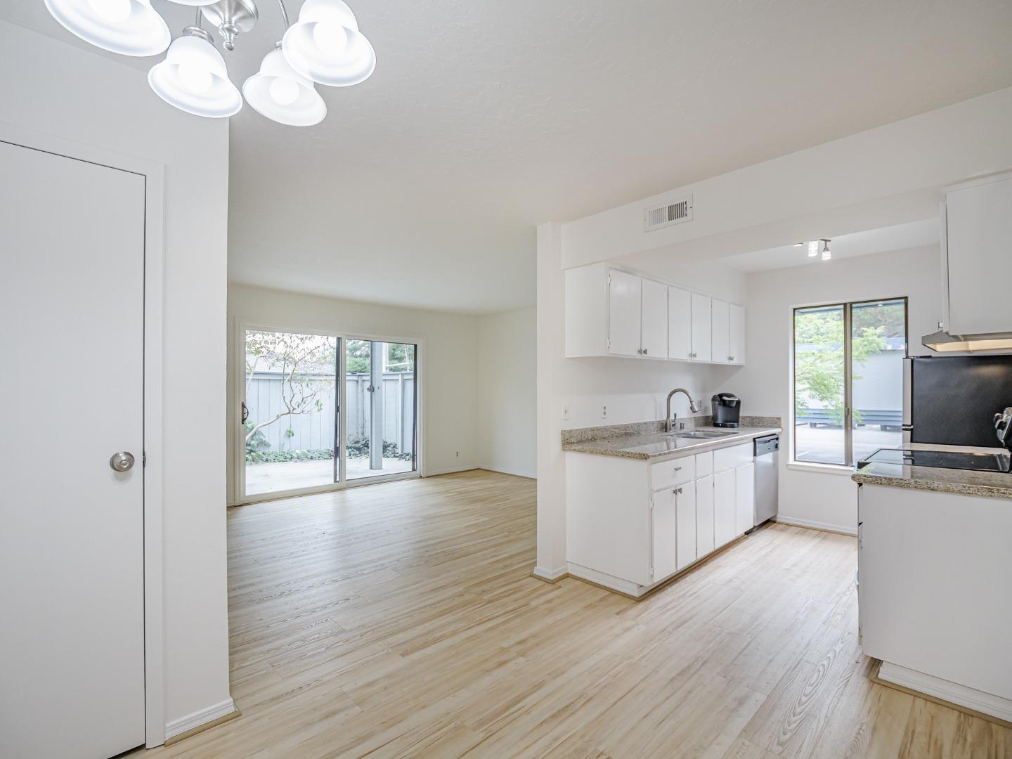1925 46th Avenue, Unit 71 Capitola, CA 95010 - Photo 3 of 36
