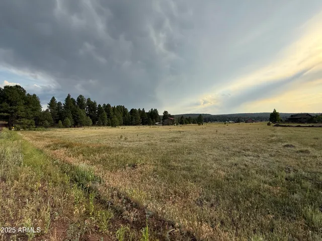 a view of a lake view