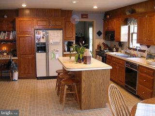 229 Buckfield Drive Lititz, PA 17543 - Photo 4 of 5