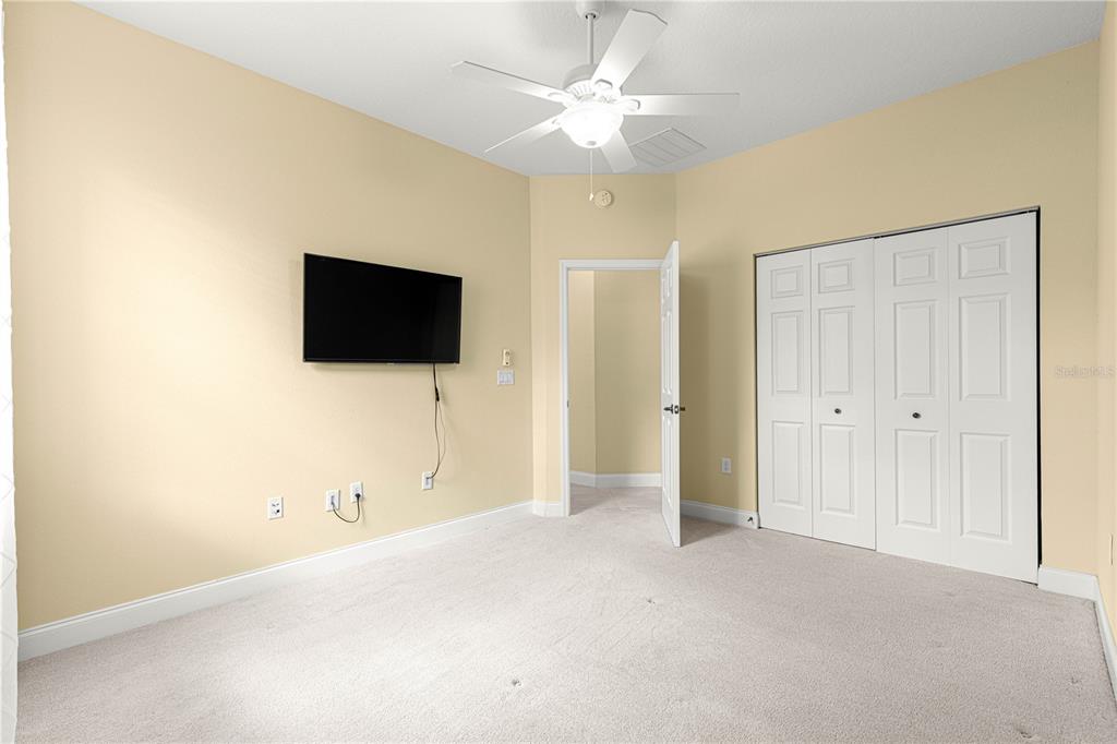 9365 Southwest 94th Loop Ocala, FL 34481 - Photo 12 of 43