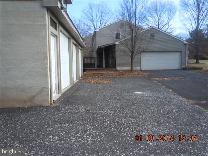 296 Pine Run Road Doylestown, PA 18901 - Photo 2 of 8 Exterior Side