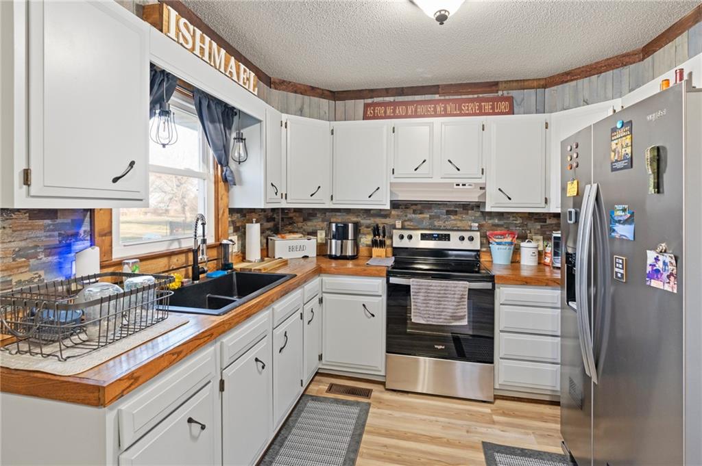 508 Samuel Street Chillicothe, MO 64601 - Photo 11 of 38