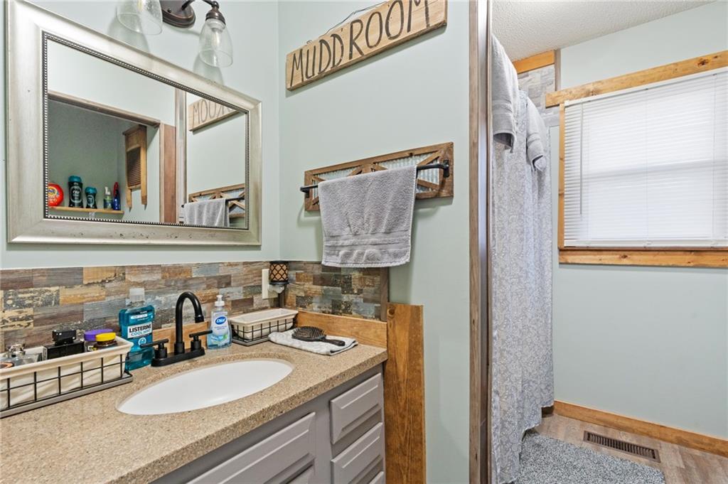 508 Samuel Street Chillicothe, MO 64601 - Photo 19 of 38