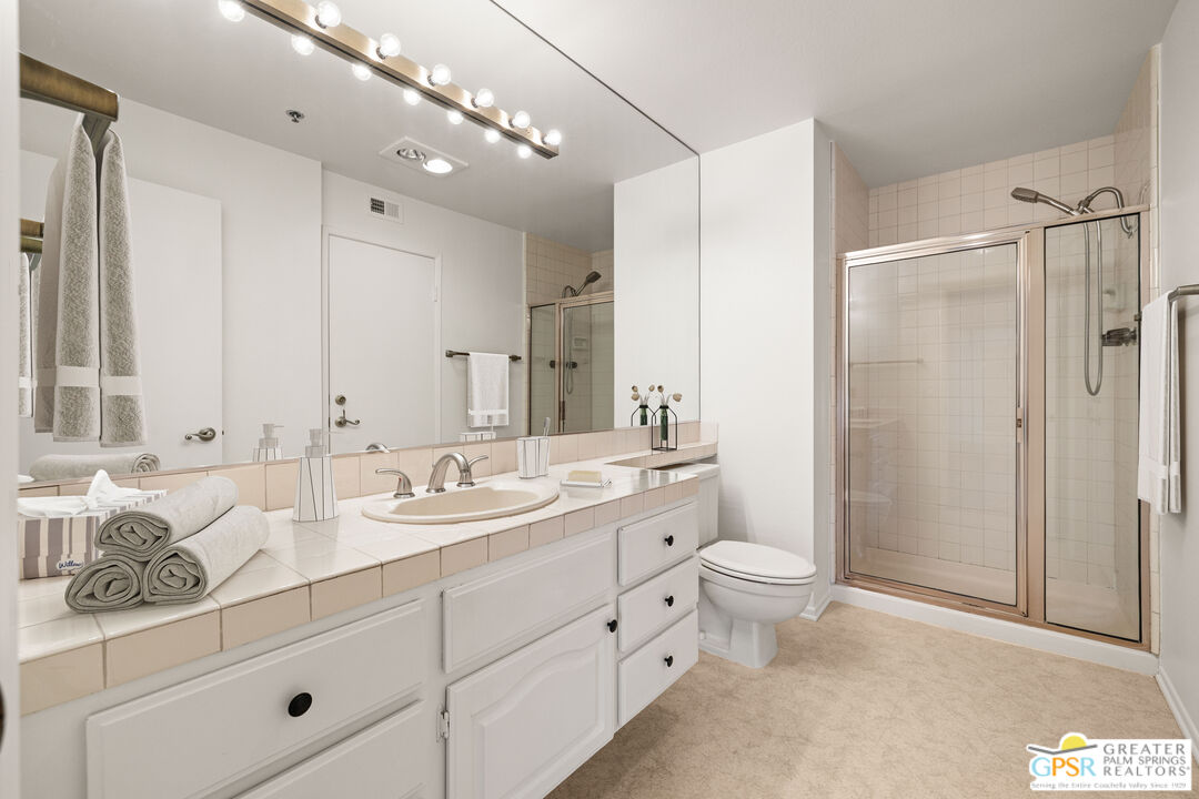 500 East Amado Road, Unit 121 Palm Springs, CA 92262 - Photo 21 of 30