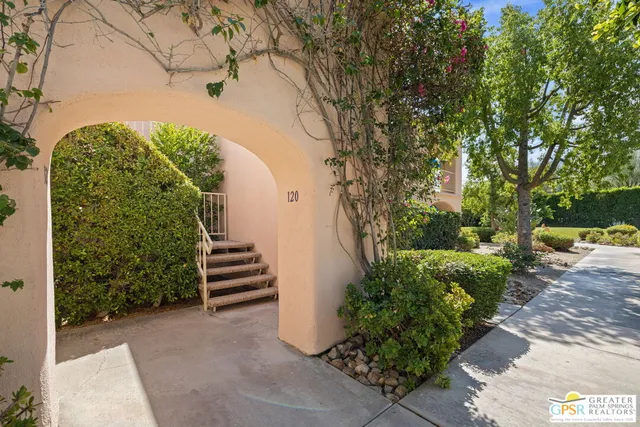 $345,000 | 500 East Amado Road, Unit 121, Palm Springs, CA 92262
