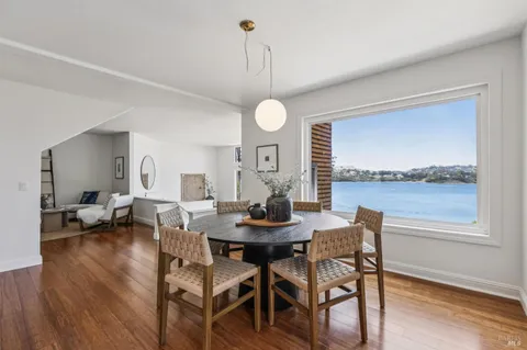 $1,300,000 | 220 Donahue Street, Sausalito, CA 94965