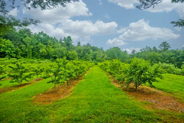 $2,300,000 | 336 Russellville Road, Westfield, MA 01085