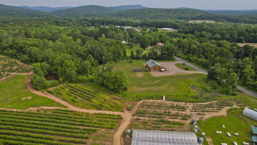 336 Russellville Road Westfield, MA 01085 - Photo 8 of 18 a view of a tennis court