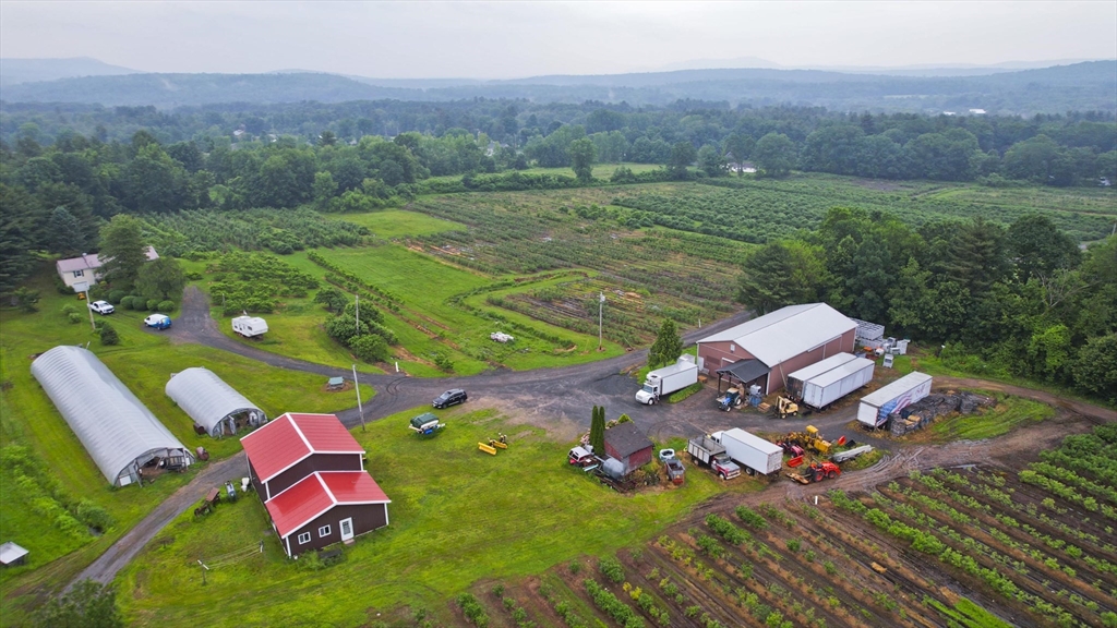 336 Russellville Road Westfield, MA 01085 - Photo 9 of 18 an aerial view of a golf course with outdoor space