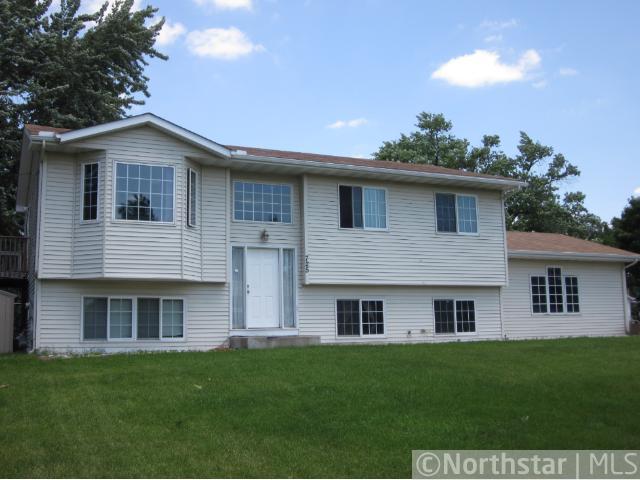725 Osborne Road Northeast Spring Lake Park, MN 55432 - Photo 1 of 1 Gallery Image 1