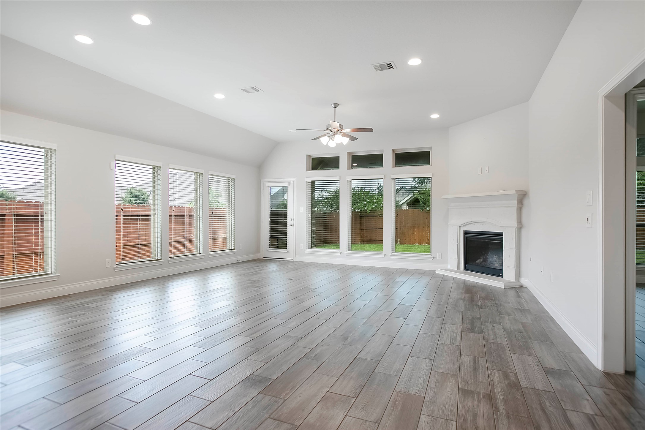 28203 Checker Bend Lane Spring, TX 77386 - Photo 10 of 45