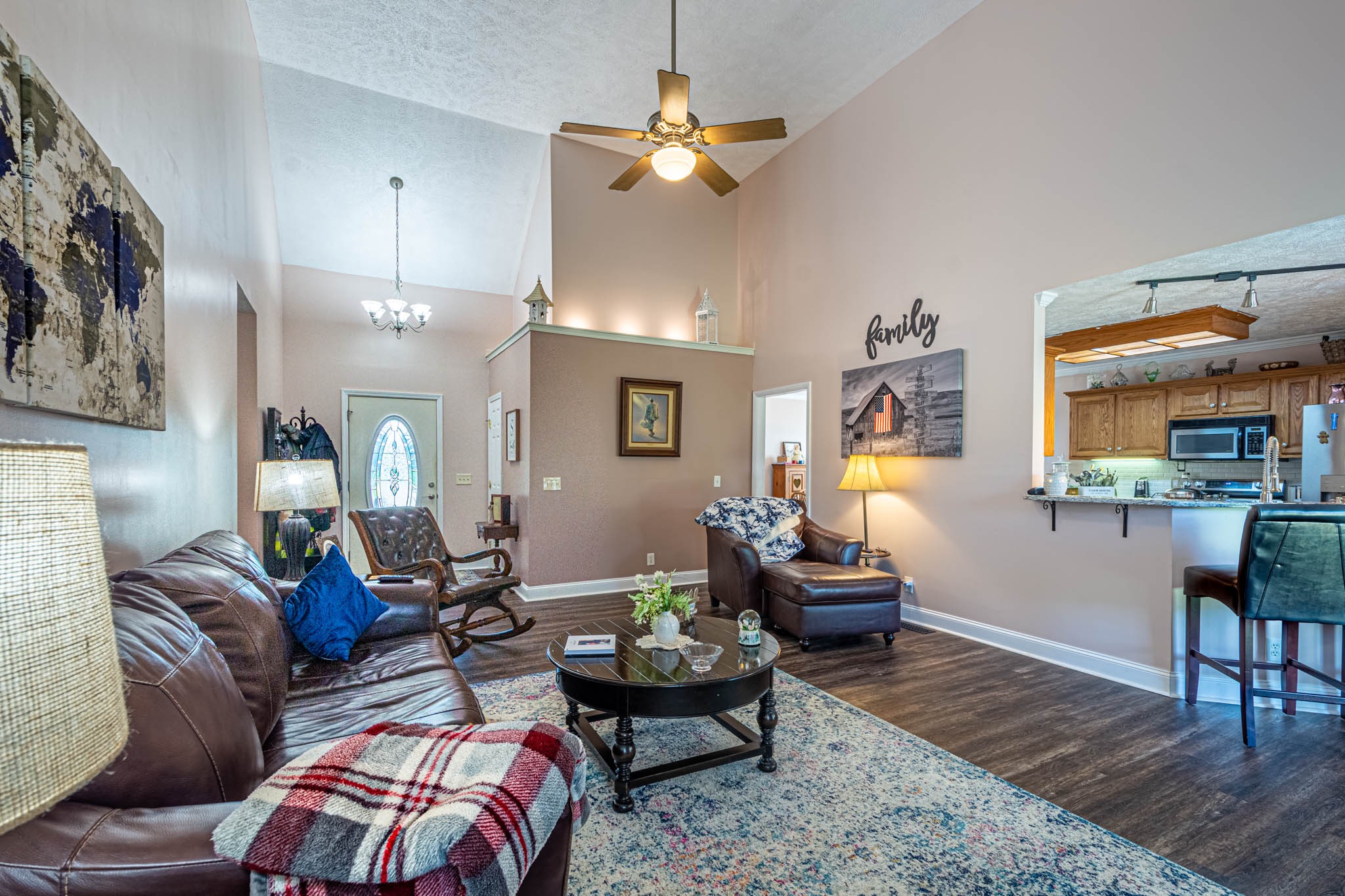 863 Longview Road Shelbyville, TN 37160 - Photo 10 of 64 Gallery Image 10