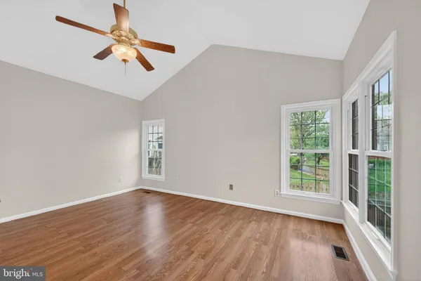 $835,000 | 20211 Birdsnest Place, Ashburn, VA 20147