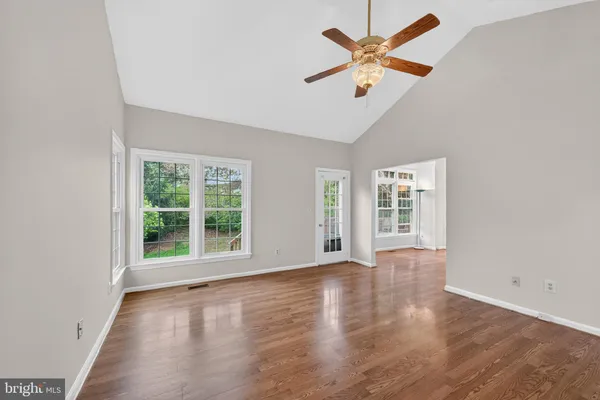 $835,000 | 20211 Birdsnest Place, Ashburn, VA 20147