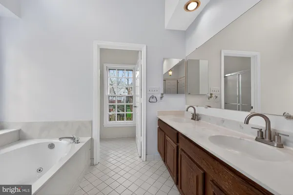 $835,000 | 20211 Birdsnest Place, Ashburn, VA 20147