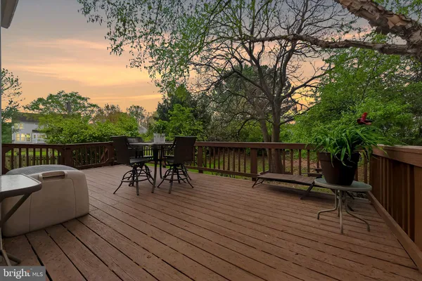 $835,000 | 20211 Birdsnest Place, Ashburn, VA 20147