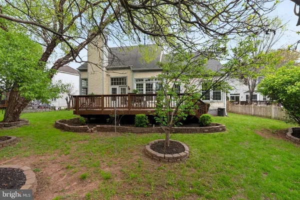 $835,000 | 20211 Birdsnest Place, Ashburn, VA 20147