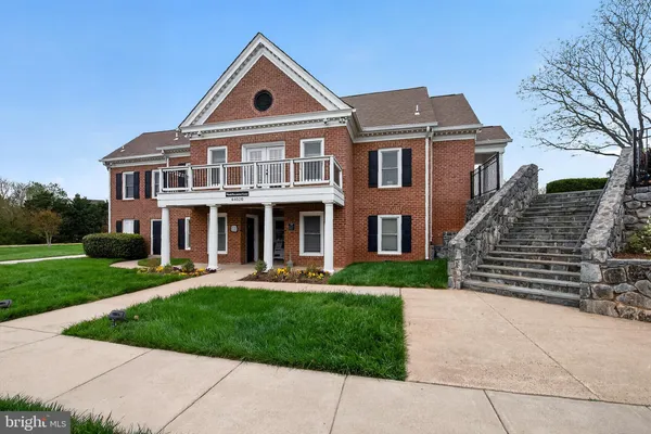 $835,000 | 20211 Birdsnest Place, Ashburn, VA 20147