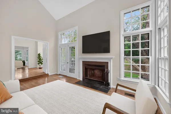 $835,000 | 20211 Birdsnest Place, Ashburn, VA 20147