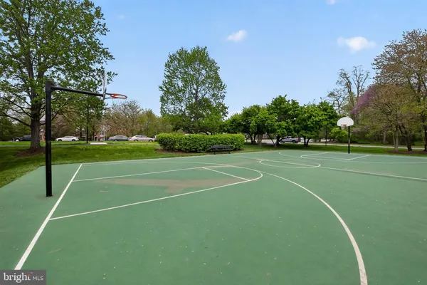 $835,000 | 20211 Birdsnest Place, Ashburn, VA 20147