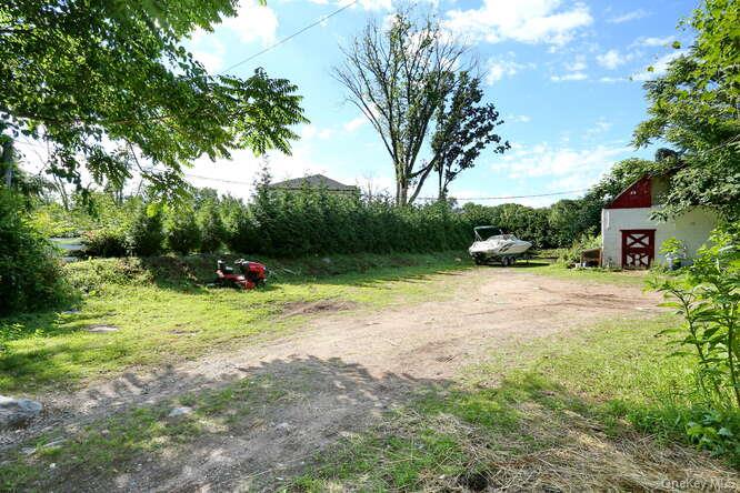 1 Charlotte Drive Spring Valley, NY 10977 - Photo 7 of 25 View of driveway