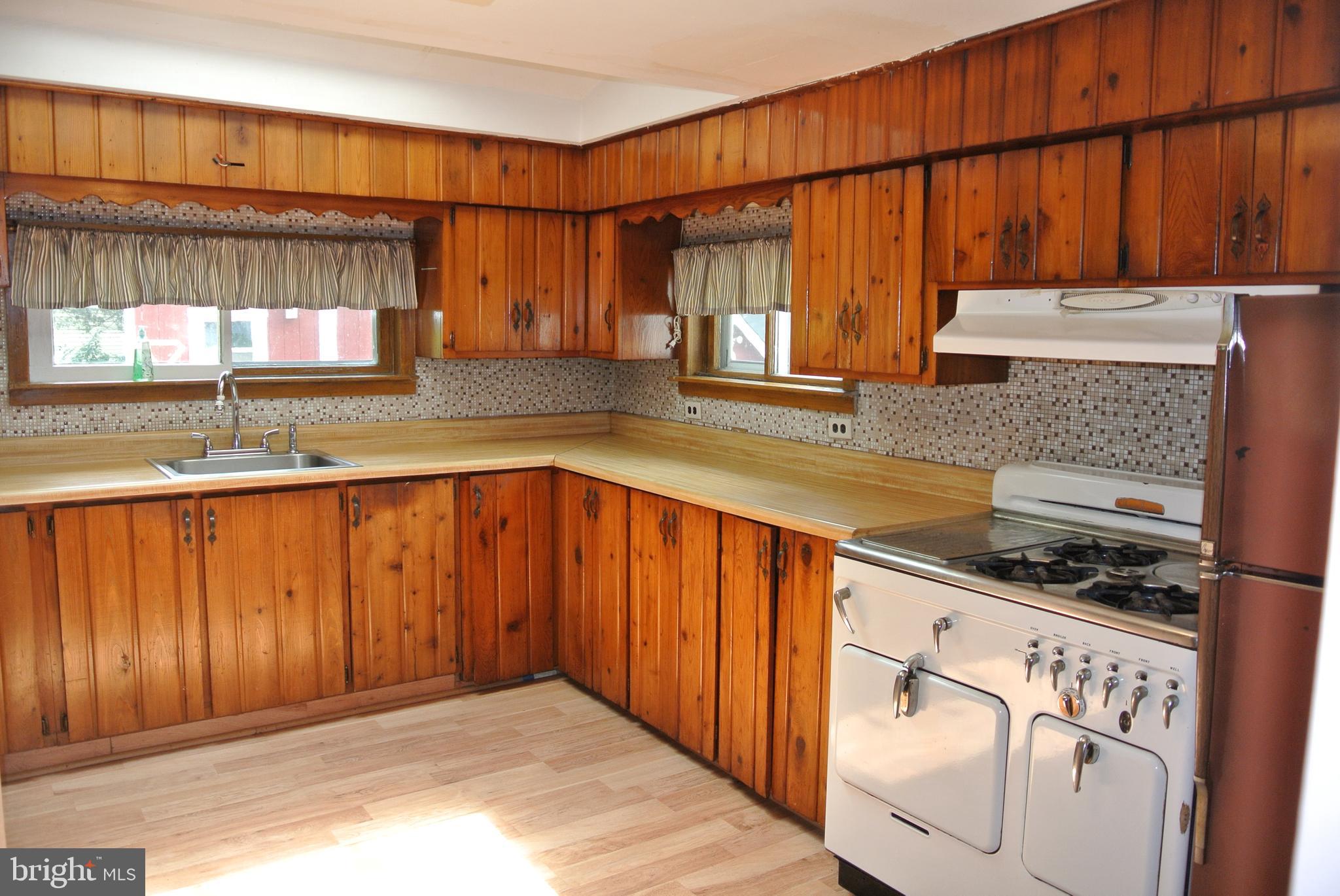 610 Hartford Road Mount Laurel, NJ 08054 - Photo 10 of 26 Gallery Image 10