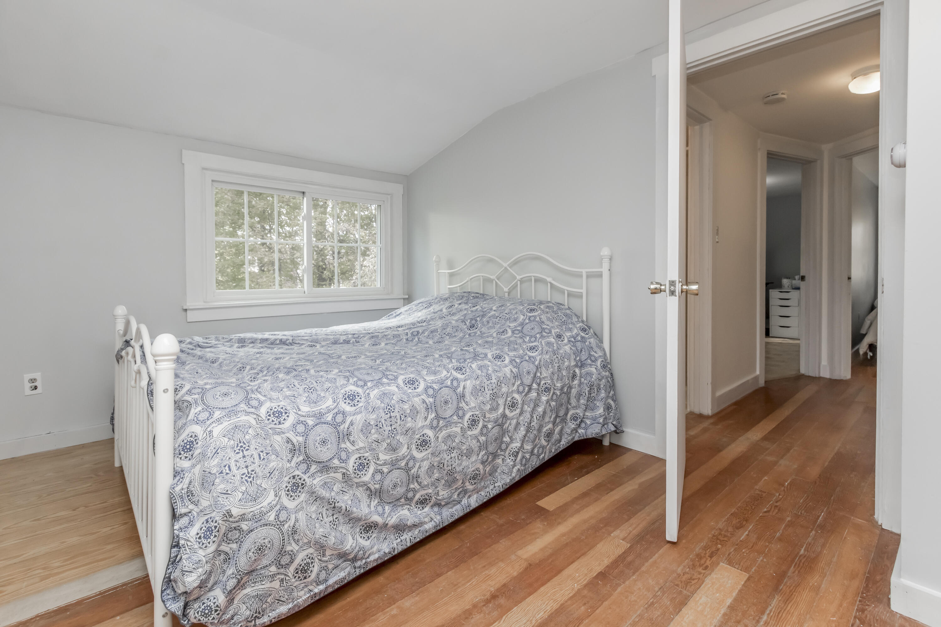 13 Farwell Avenue Cumberland, ME 04021 - Photo 35 of 48 20231112FH-72074