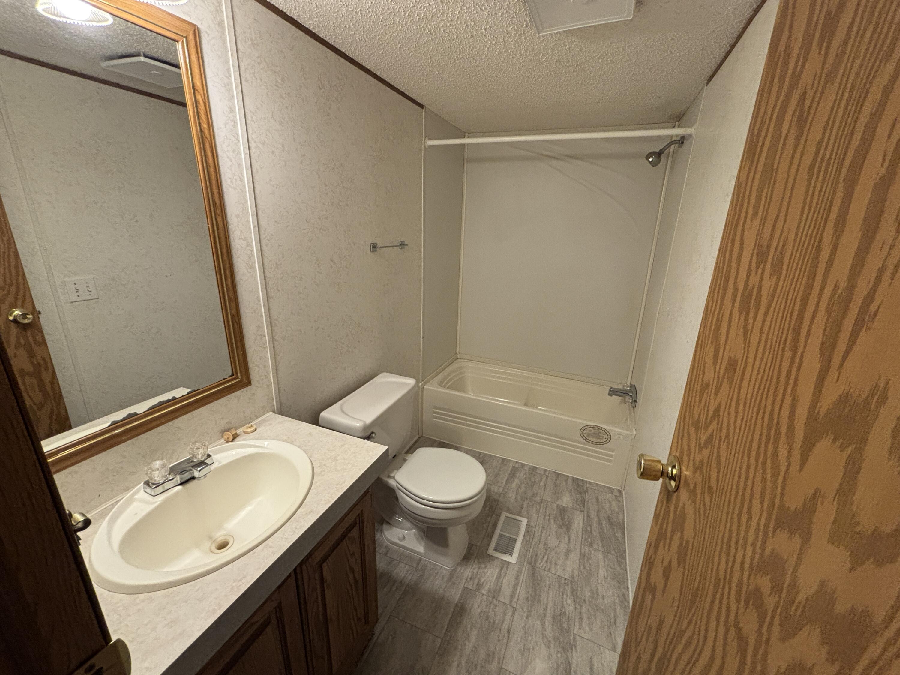 3185 South James Road Baldwin, MI 49304 - Photo 10 of 18 IMG_1494