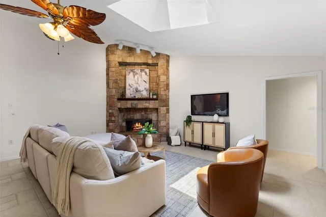 $850,000 | 3275 Cobbs Drive, Palm Harbor, FL 34684