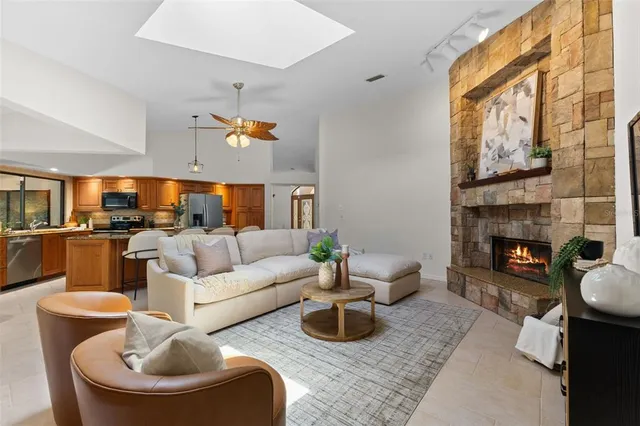 $850,000 | 3275 Cobbs Drive, Palm Harbor, FL 34684