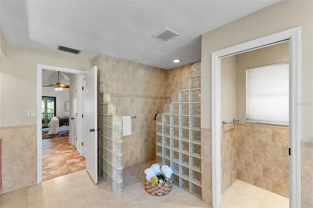 $850,000 | 3275 Cobbs Drive, Palm Harbor, FL 34684