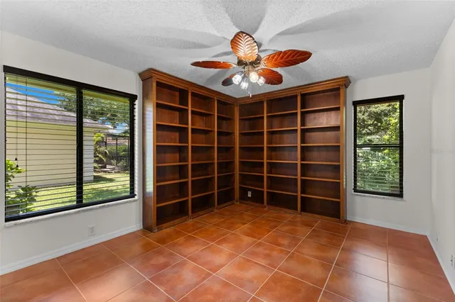 $850,000 | 3275 Cobbs Drive, Palm Harbor, FL 34684