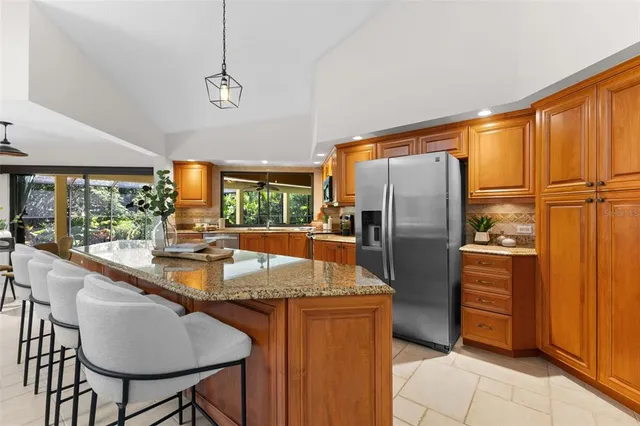 $850,000 | 3275 Cobbs Drive, Palm Harbor, FL 34684