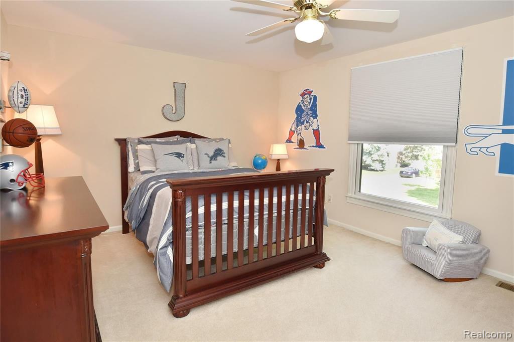 1069 Springwood Lane Rochester Hills, MI 48309 - Photo 26 of 37