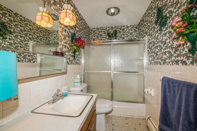 $350,000 | 2584 County Road 33 Southeast, Buffalo, MN 55313