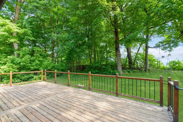 $350,000 | 2584 County Road 33 Southeast, Buffalo, MN 55313