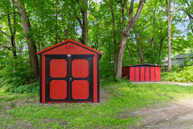 $350,000 | 2584 County Road 33 Southeast, Buffalo, MN 55313